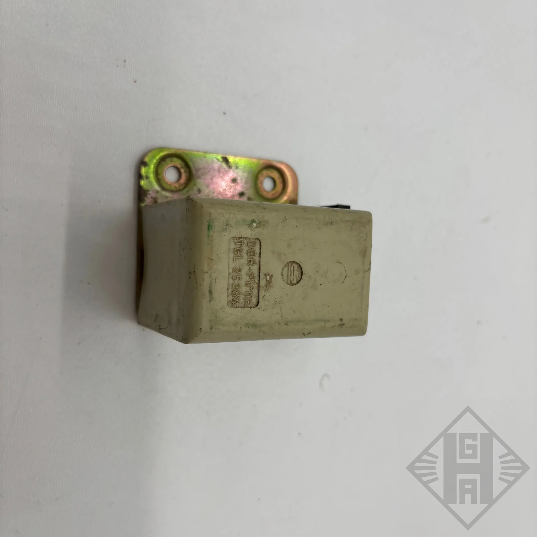 Abblendrelais 12V 8662.3 original Trabant 601, Wartburg 353, Barkas B1000, Multicar M25, Robur, IFA W50