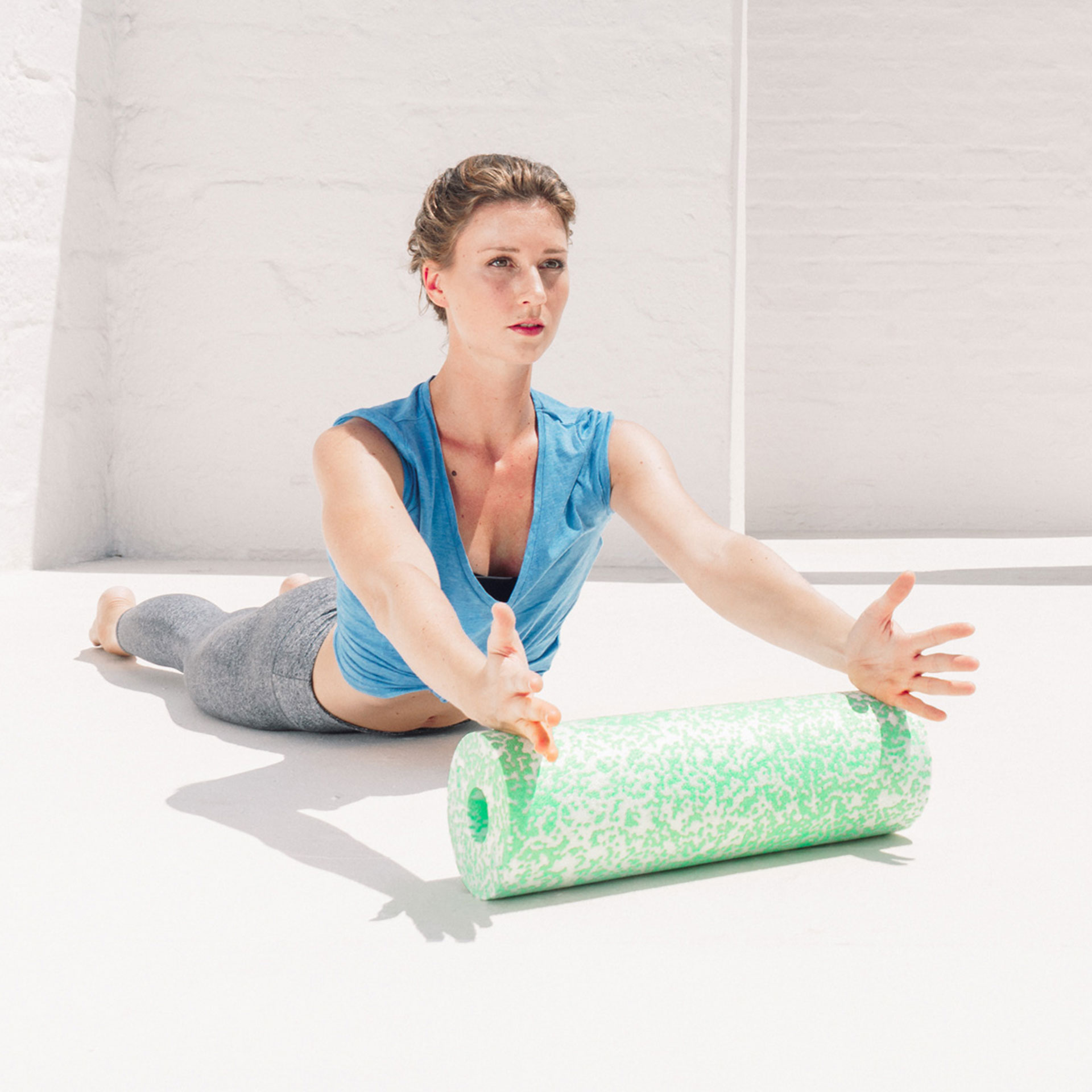 Artzt Vitaly BLACKROLL MED 45 – Faszienrolle – Bild 2