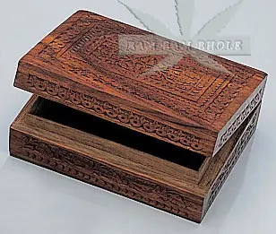 Saranpur Box, Holz geschnitzt